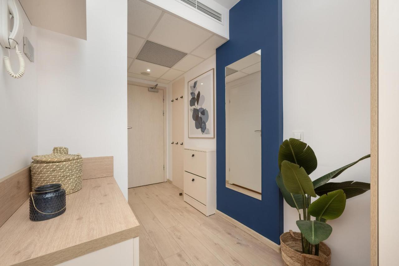 Trendy Studios With Home Office Near Wroclaw Main Station By Noclegi Renters Zewnętrze zdjęcie